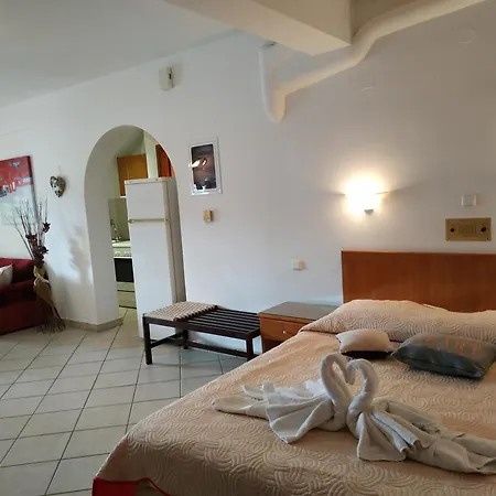 Ktm Sunny Apartahotel Poros Town