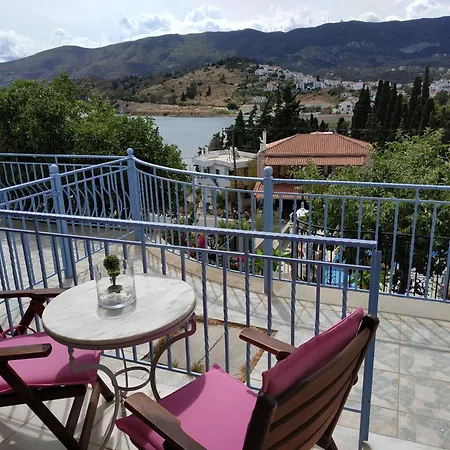 Ktm Sunny 3* Poros Town